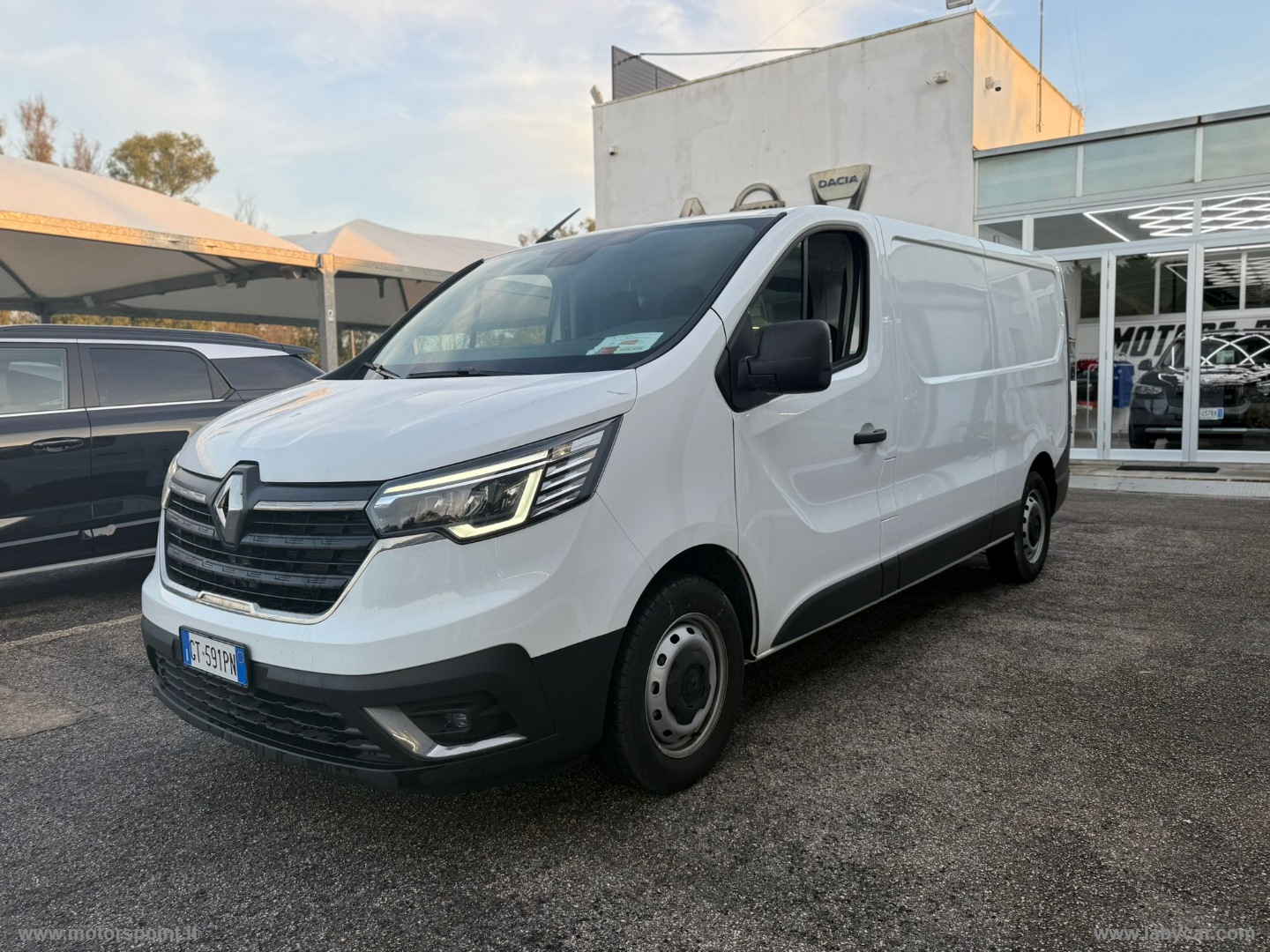 RENAULT Trafic T30 dCi130 PL-TN Furgone Start DEMO