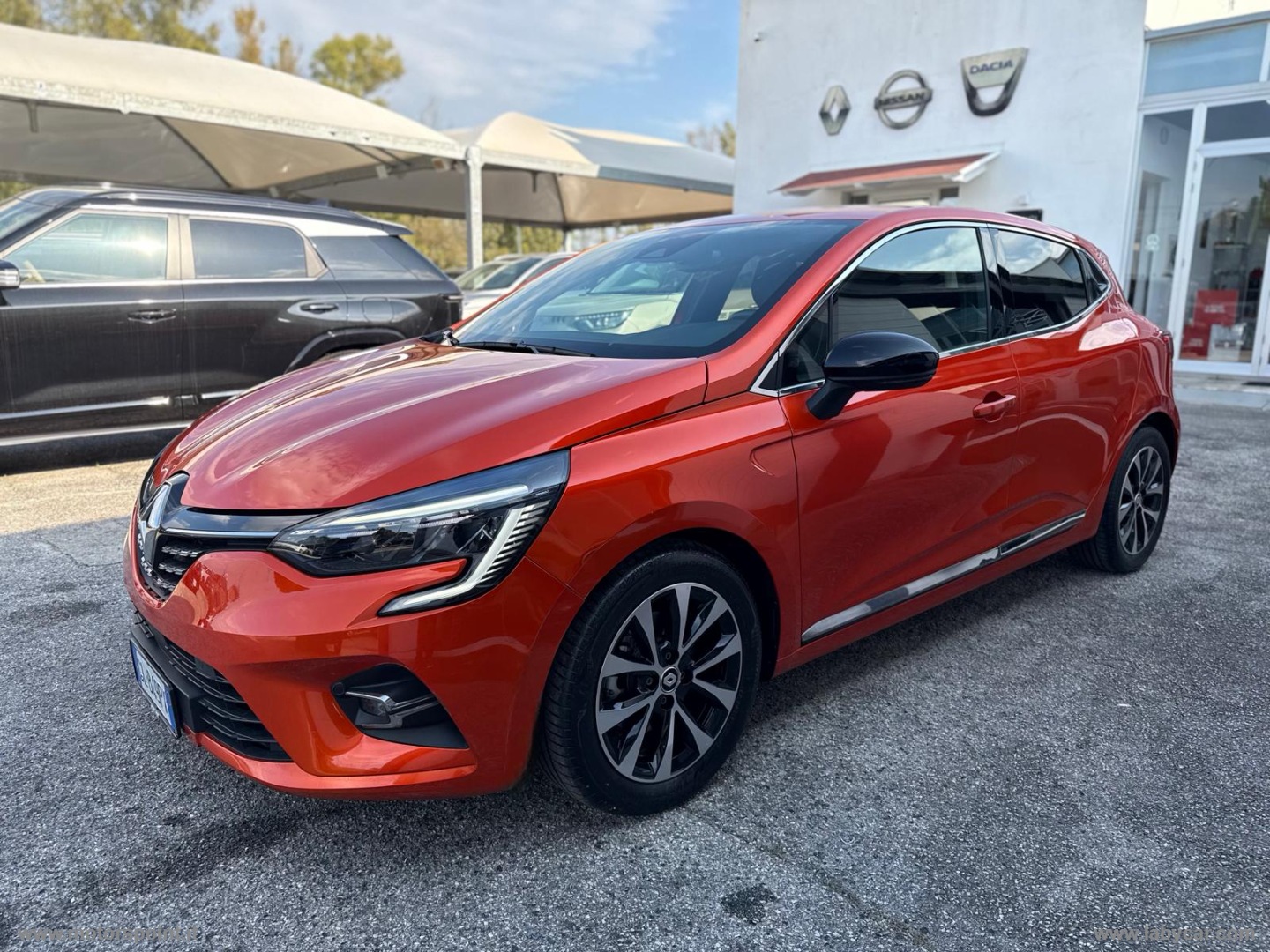 RENAULT Clio