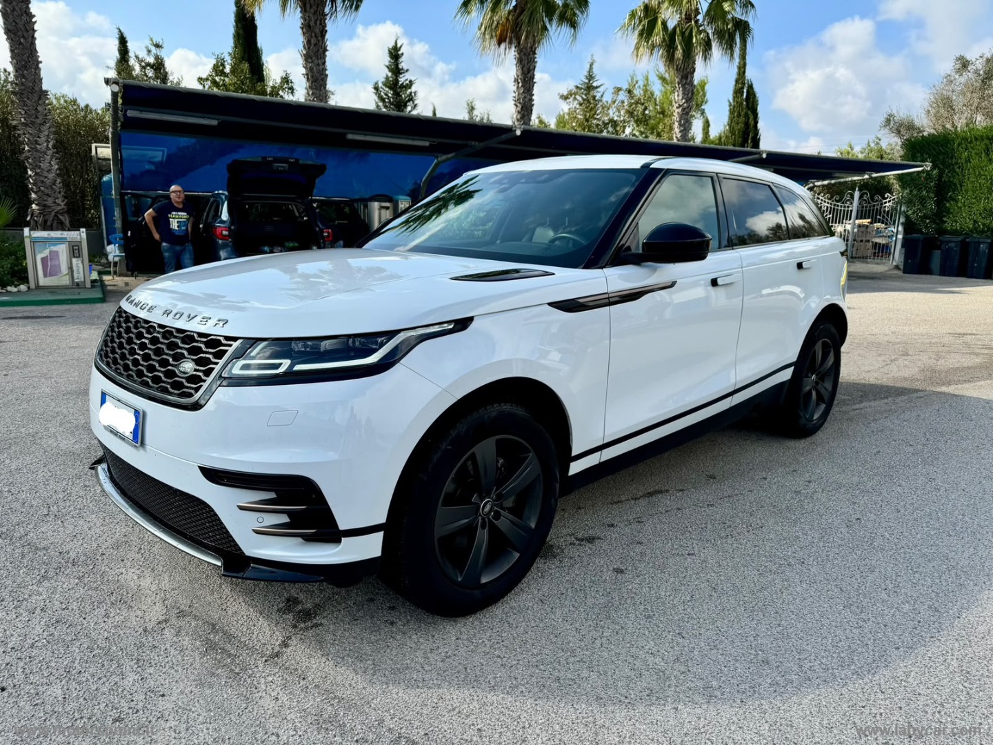 LAND ROVER Range Rover Velar