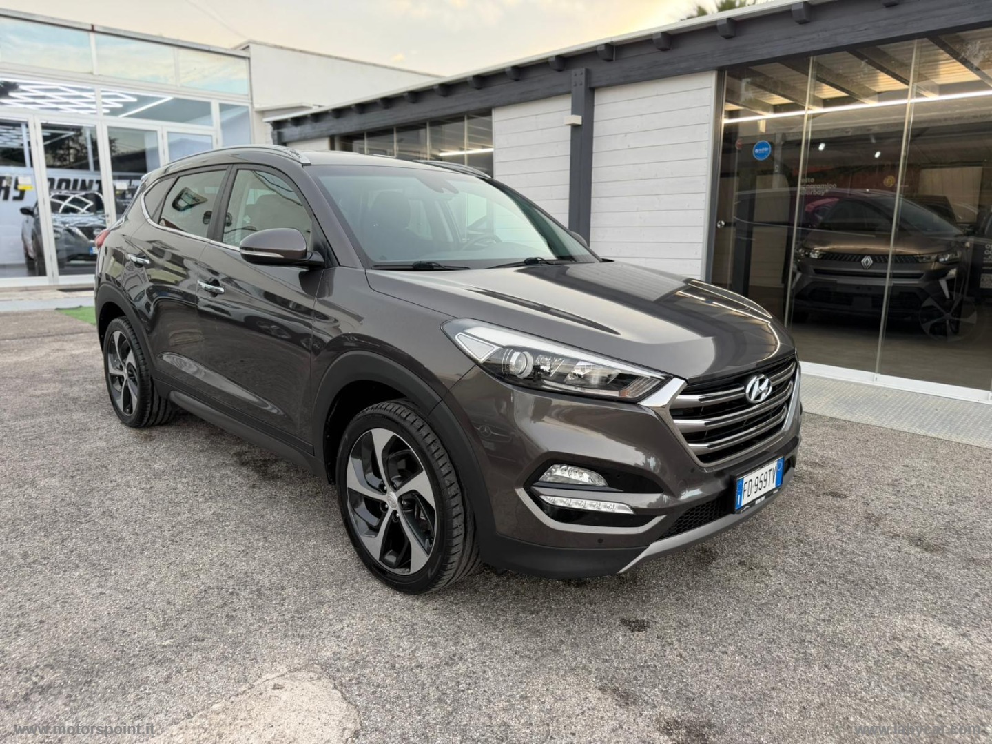 HYUNDAI Tucson