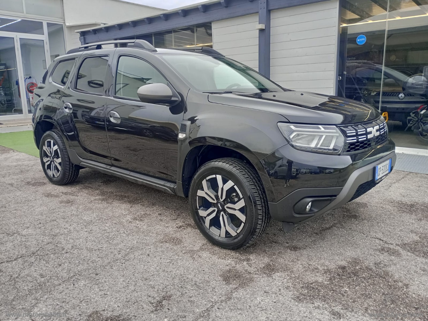 DACIA Duster 1.0 TCe GPL 4x2 JOURNEY PRESTIGE Up DP                                                        
