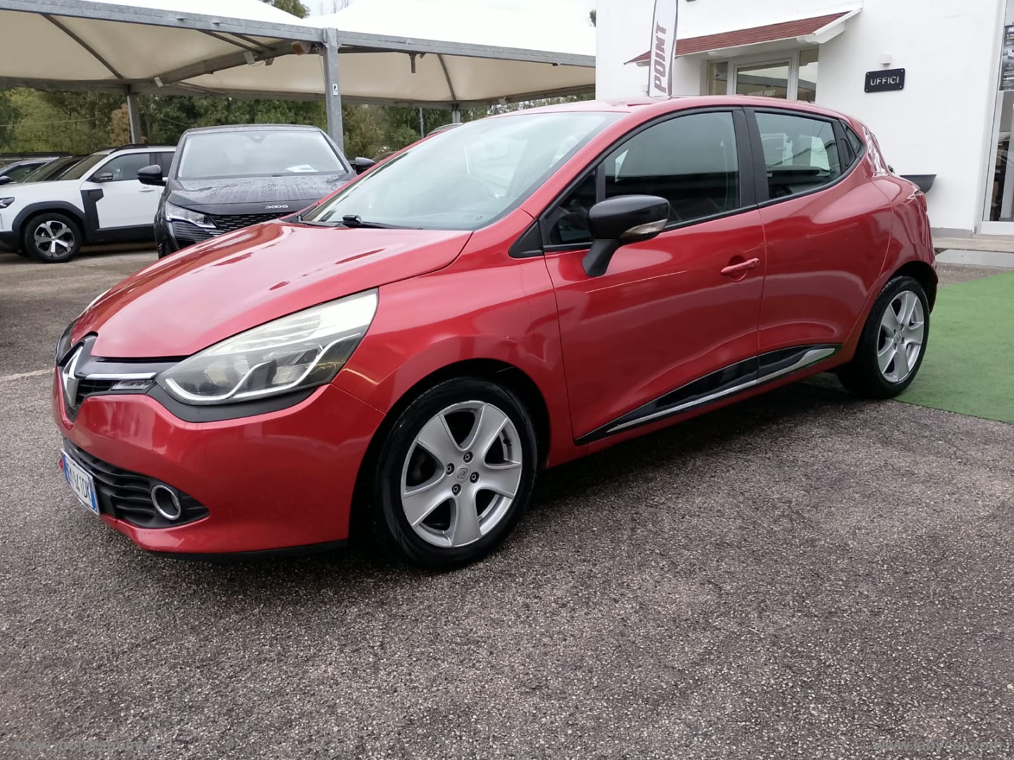 RENAULT Clio