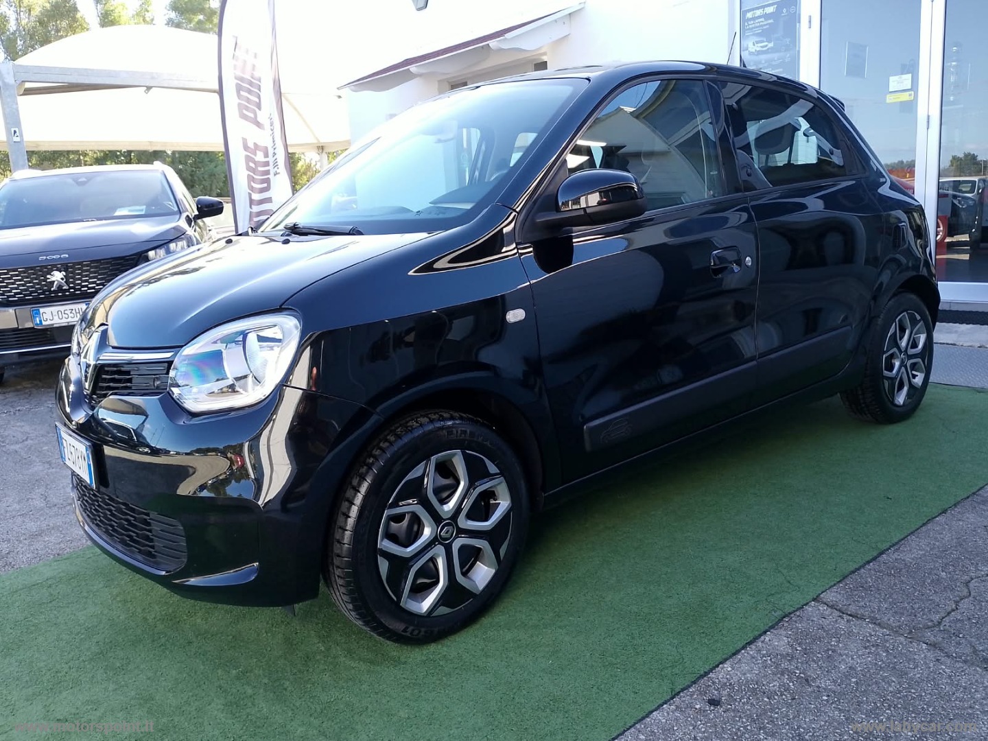 RENAULT Twingo