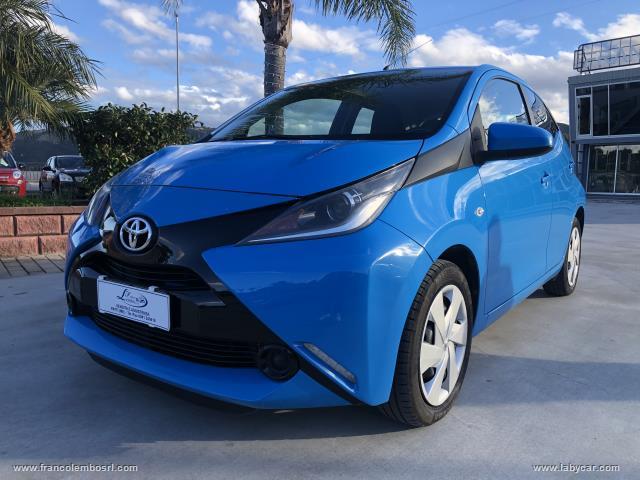 TOYOTA Aygo