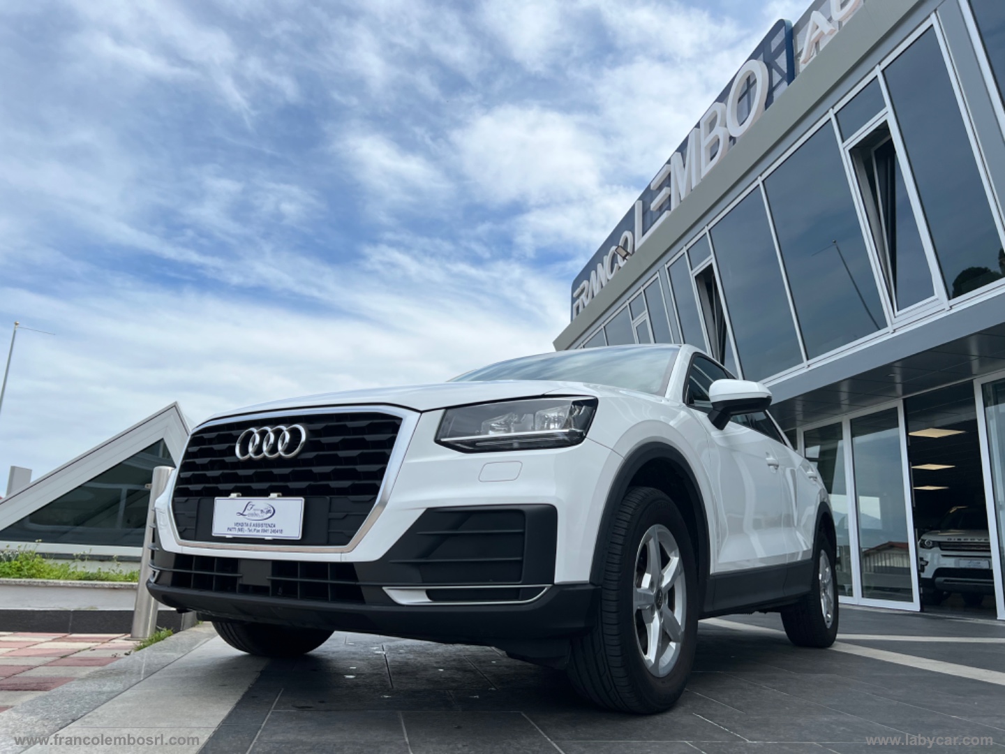 AUDI Q2