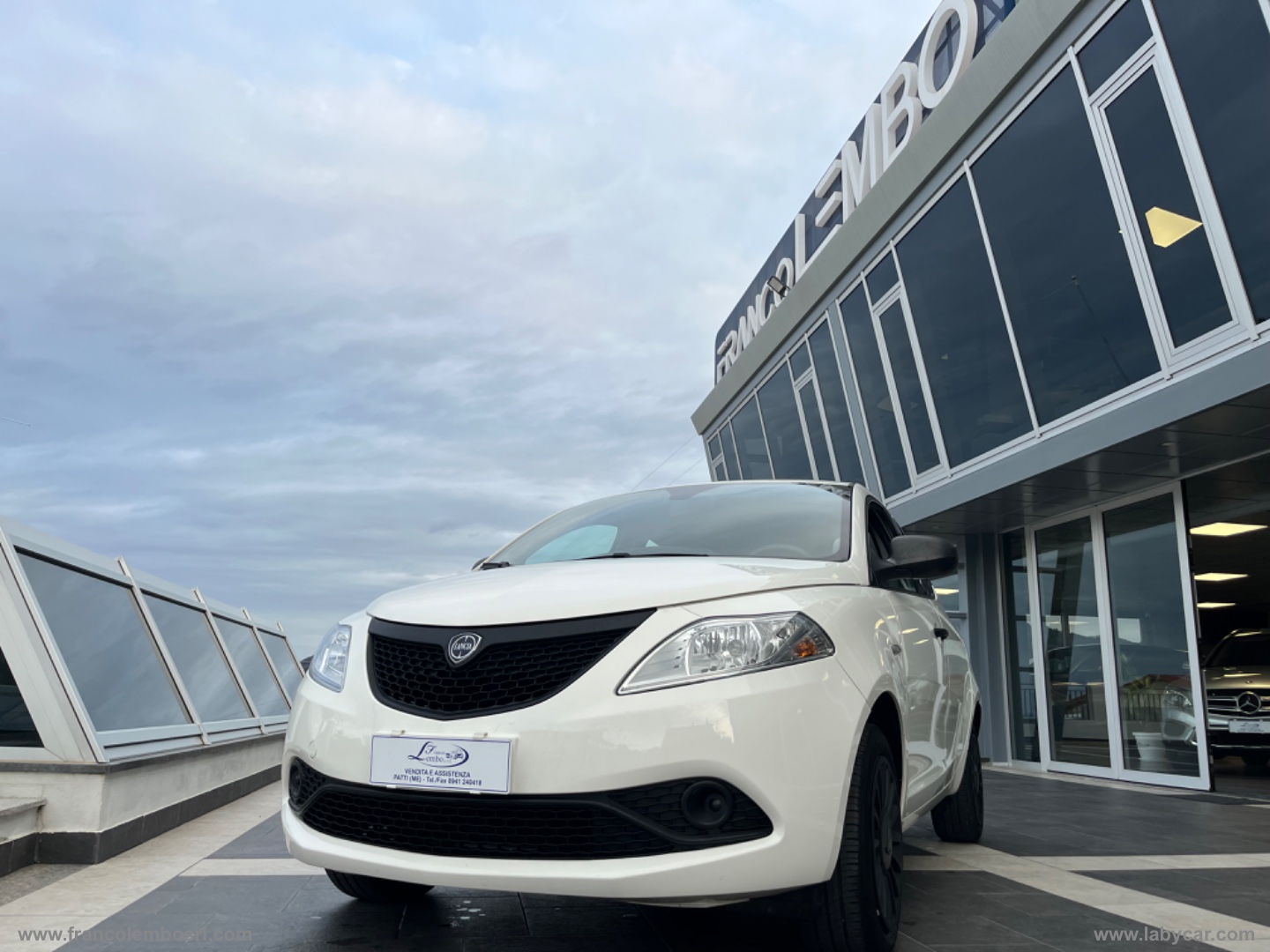 LANCIA Ypsilon