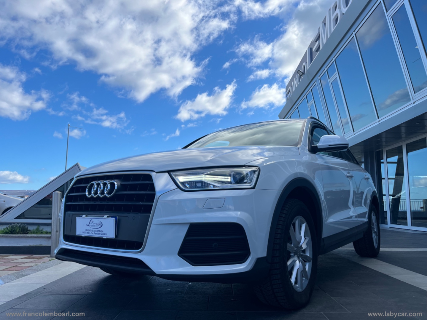 Q3 2.0 TDI 150CV Business                                                        