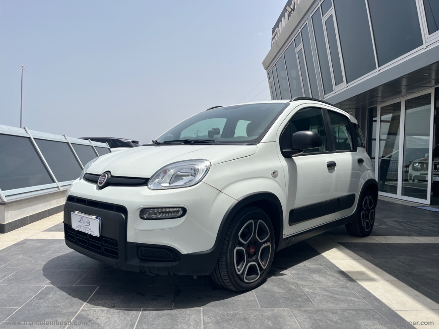 Panda 1.0 FireFly S&S Hybrid City Life                                                        