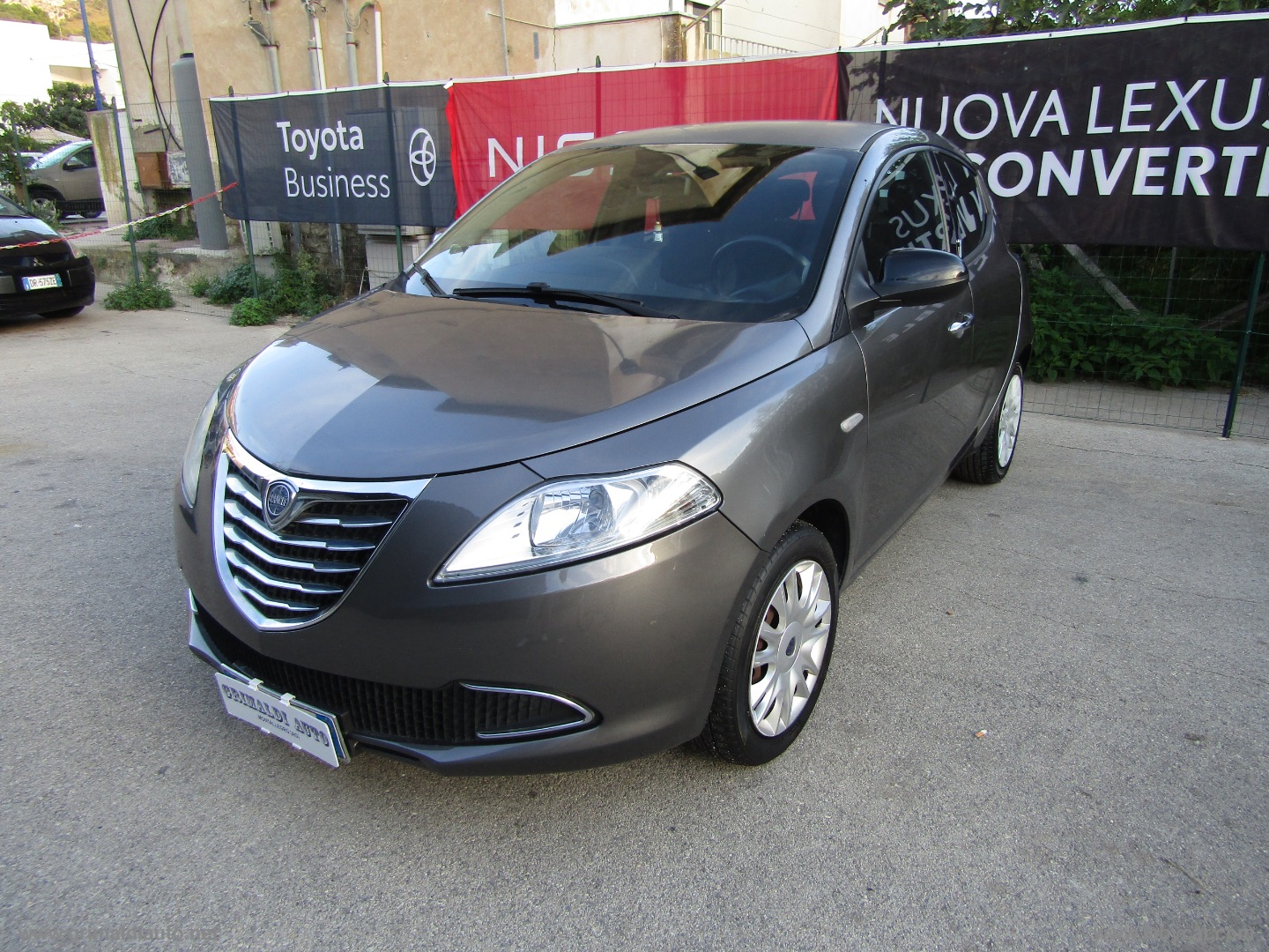 LANCIA Ypsilon