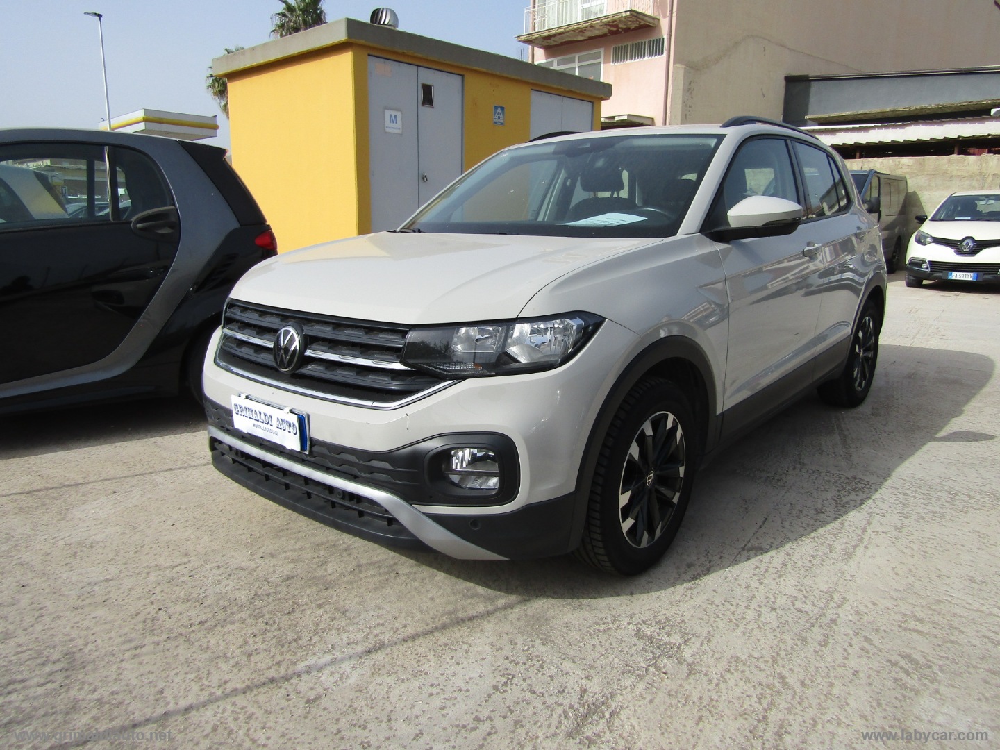 VOLKSWAGEN T-Cross