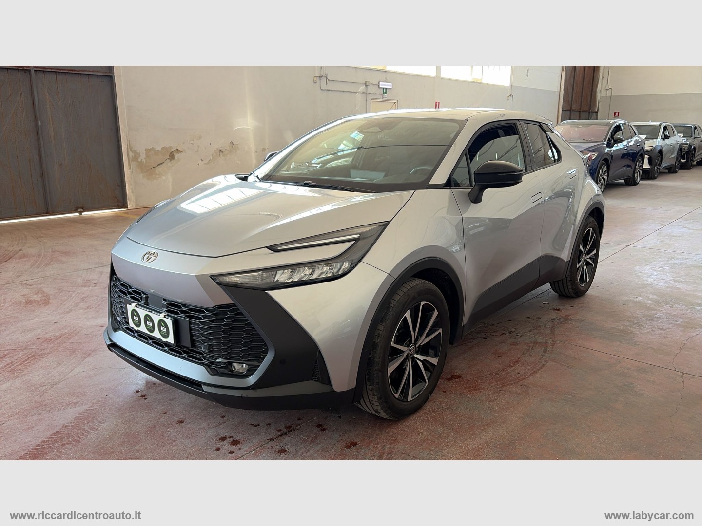 TOYOTA C-HR