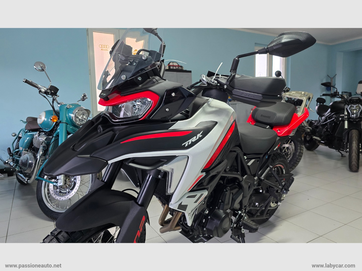 BENELLI TRK 702X TRK 702X TRIS DI BORSE INCLUSE 1