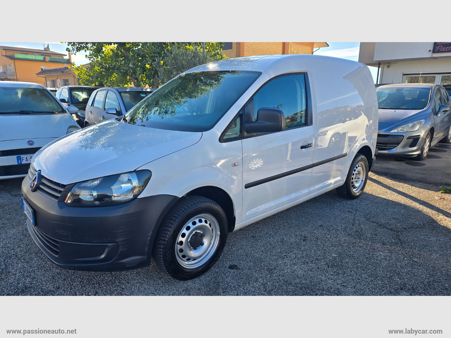 VOLKSWAGEN Caddy