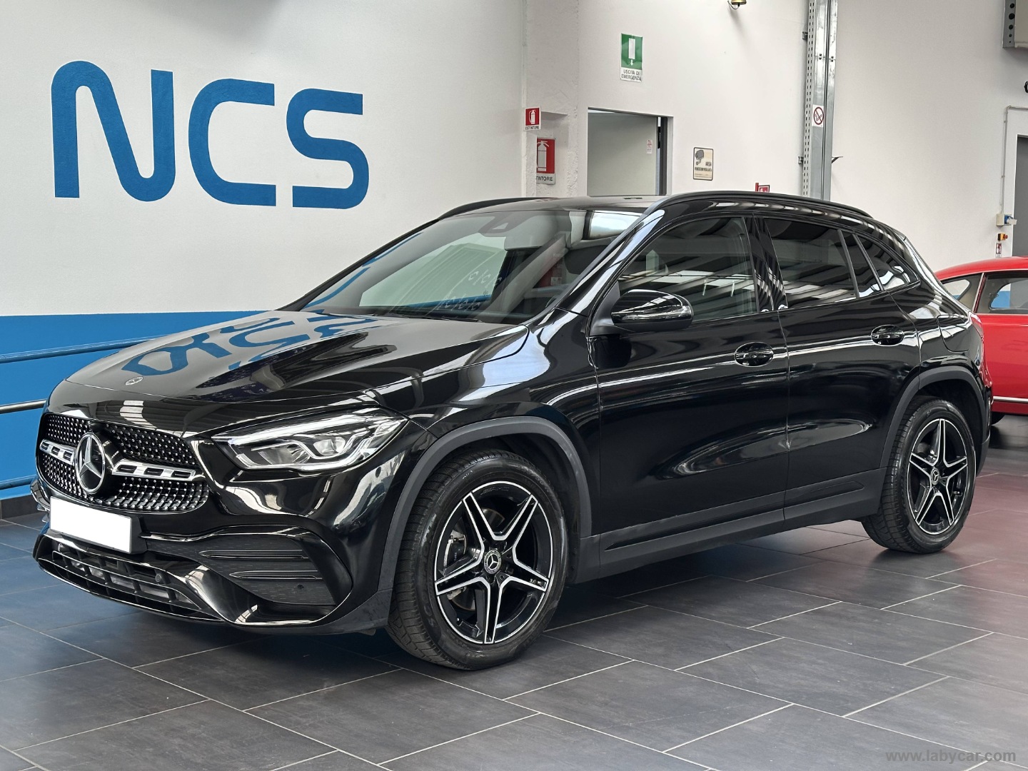 MERCEDES-BENZ GLA 200 Automatic Premium 