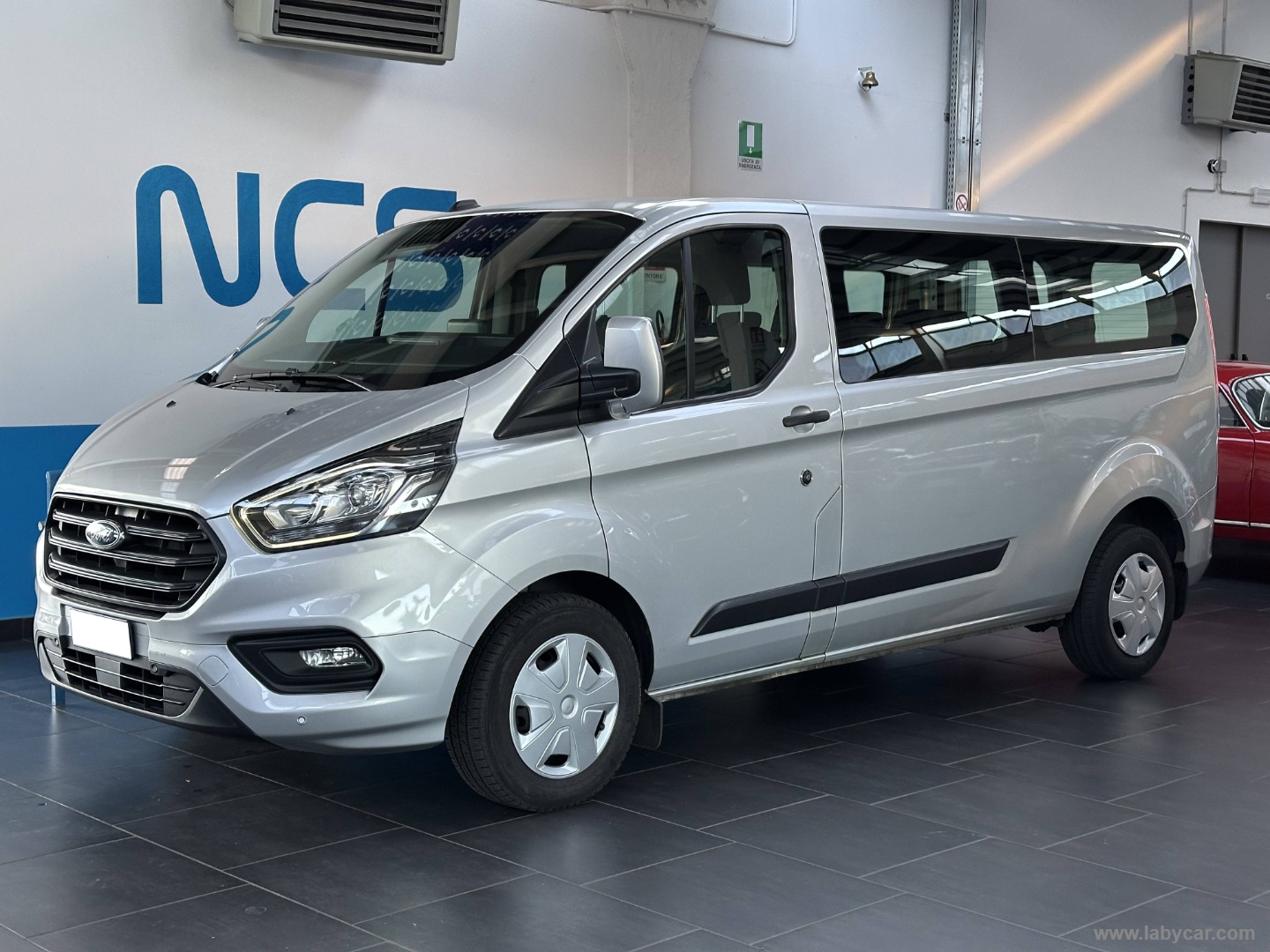 FORD Tran.Cust. 320 2.0 TDCi 130 PL Fur.Trend 8 POSTI