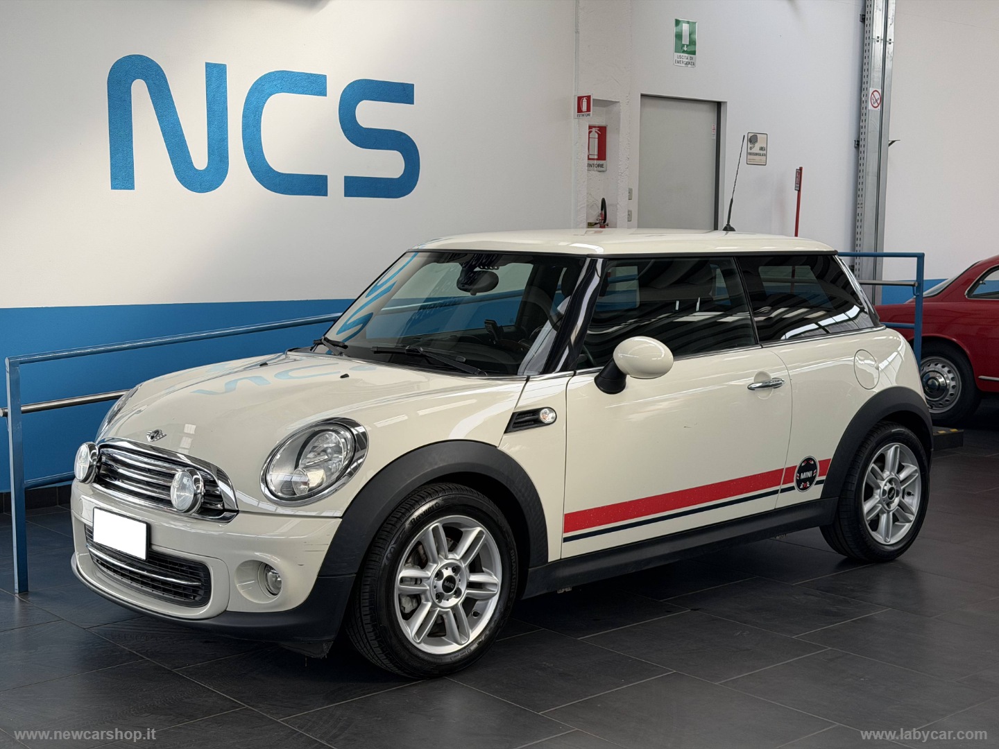 Mini Cooper                                                        