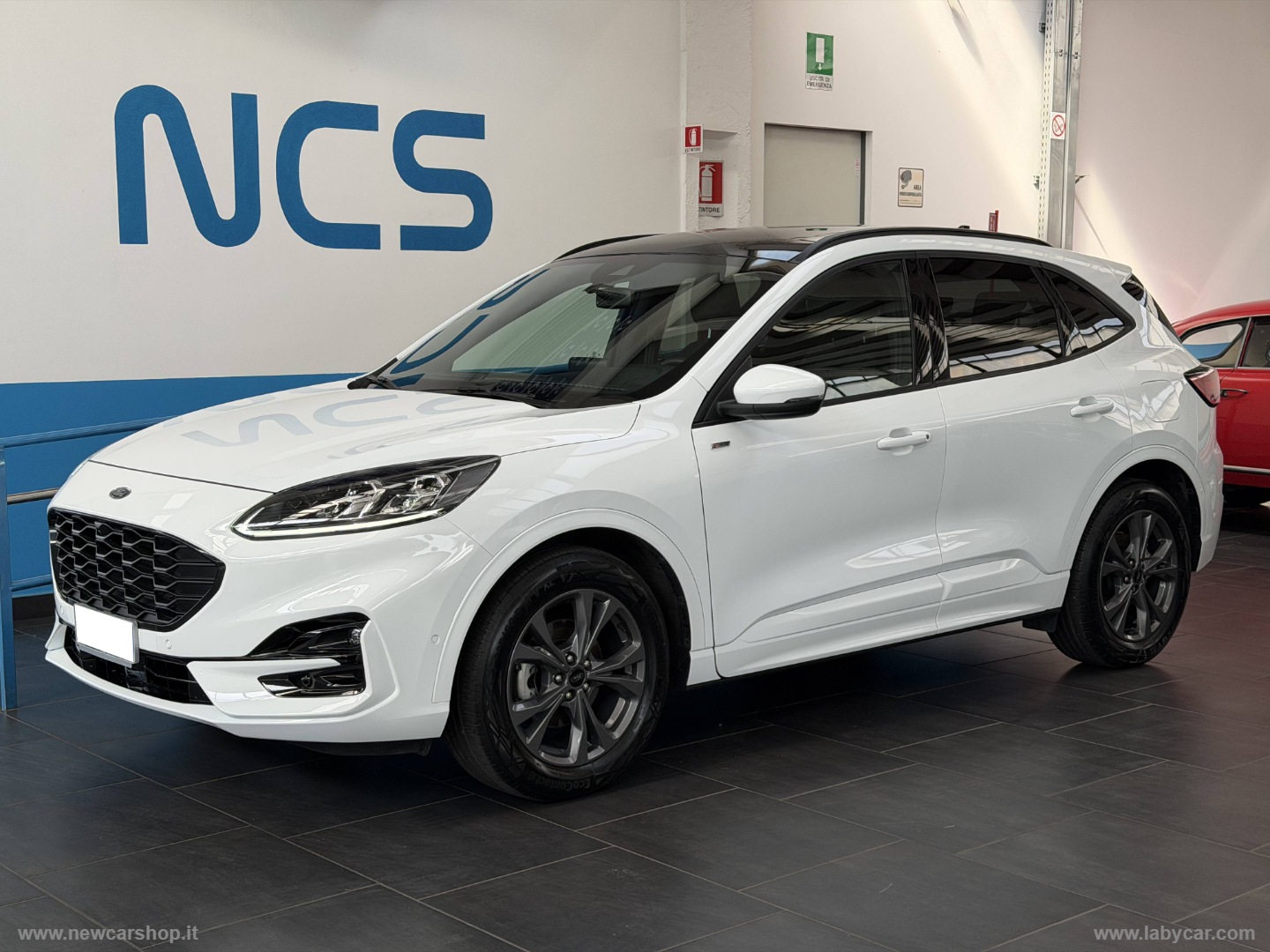 FORD Kuga 2.5 Full Hybrid 190 CVT 2WD ST-Line 