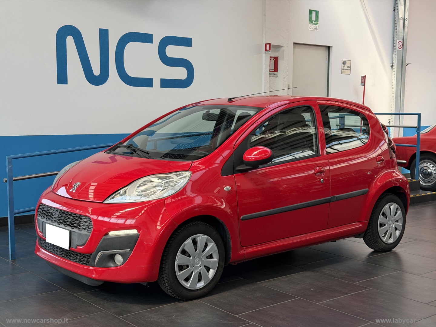 PEUGEOT 107
