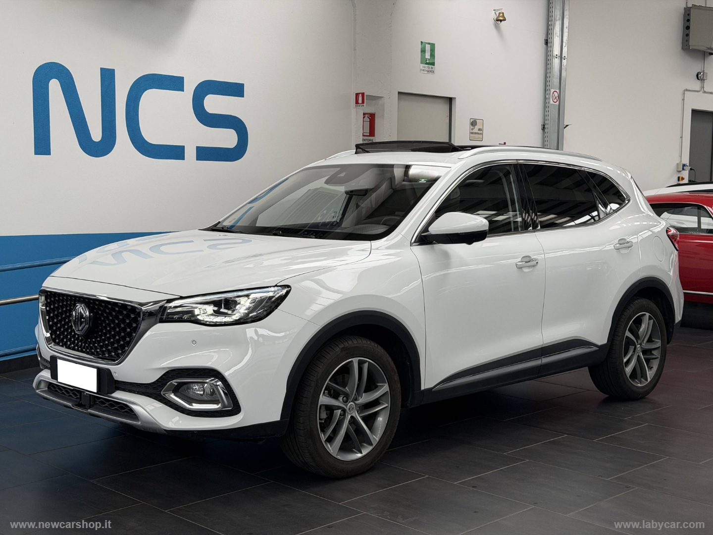 MG HS 1.5T-GDI Luxury                                                        