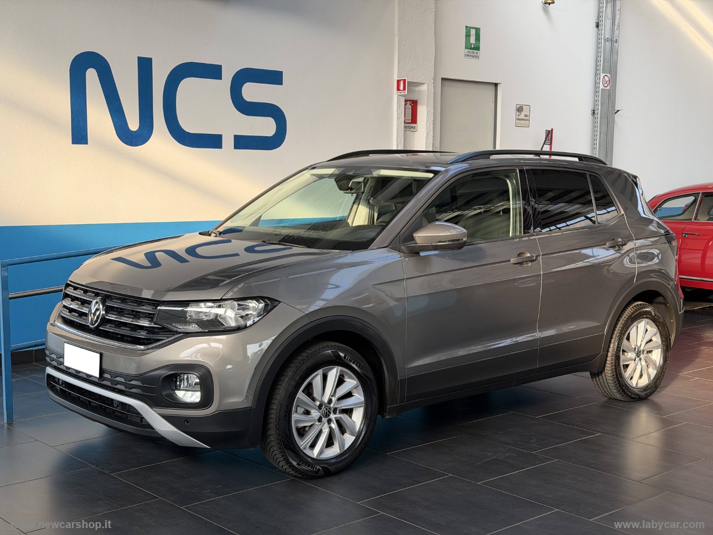 VOLKSWAGEN T-Cross