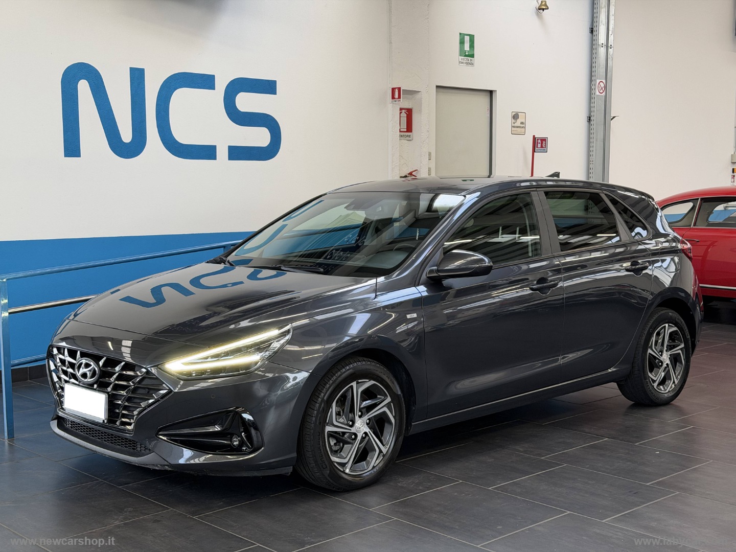 HYUNDAI i30