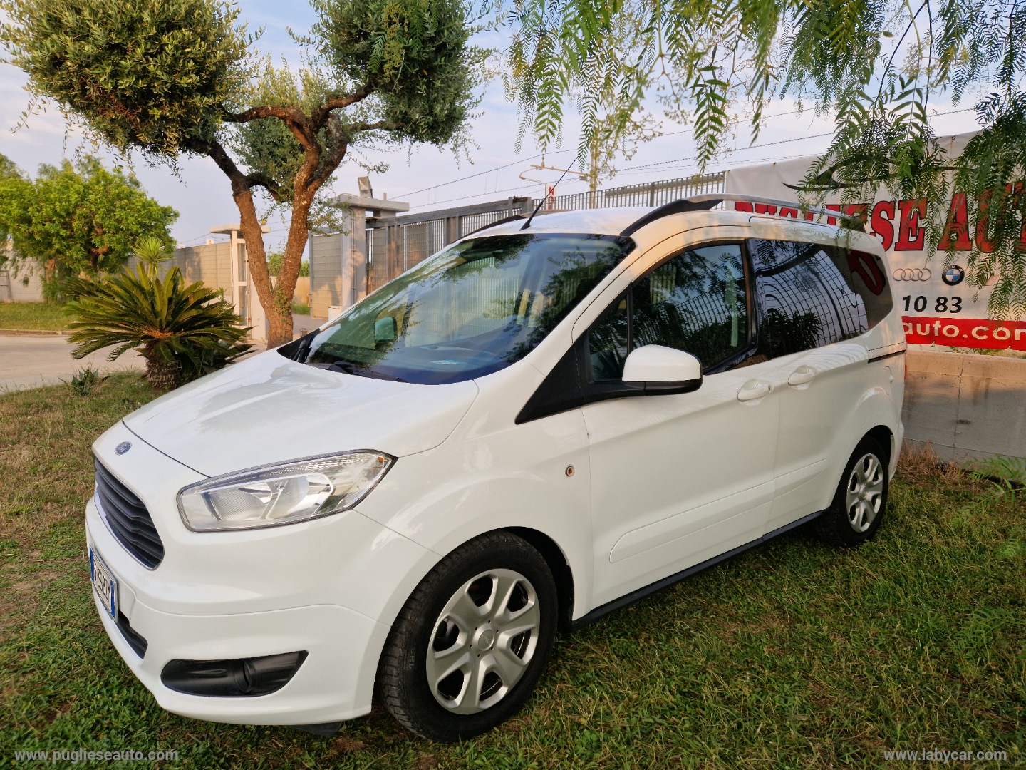 FORD Tourneo Courier