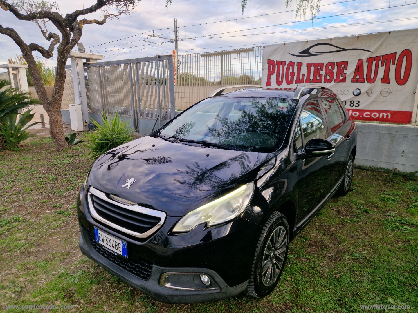 PEUGEOT 2008
