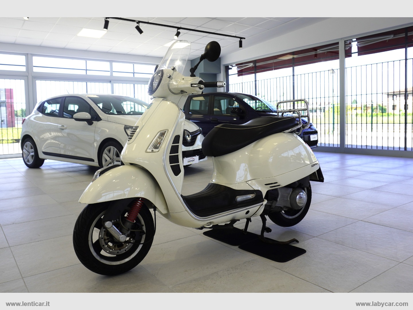 PIAGGIO VESPA GTS 300 Motociclo 