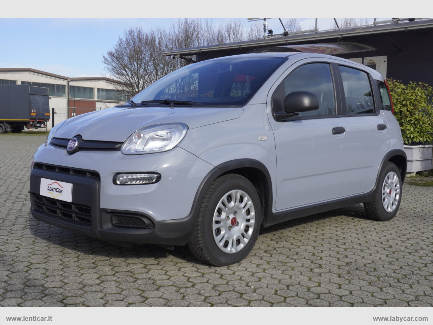 FIAT Panda 1.0 FireFly S&S Hybrid Adatta a Neopatentati