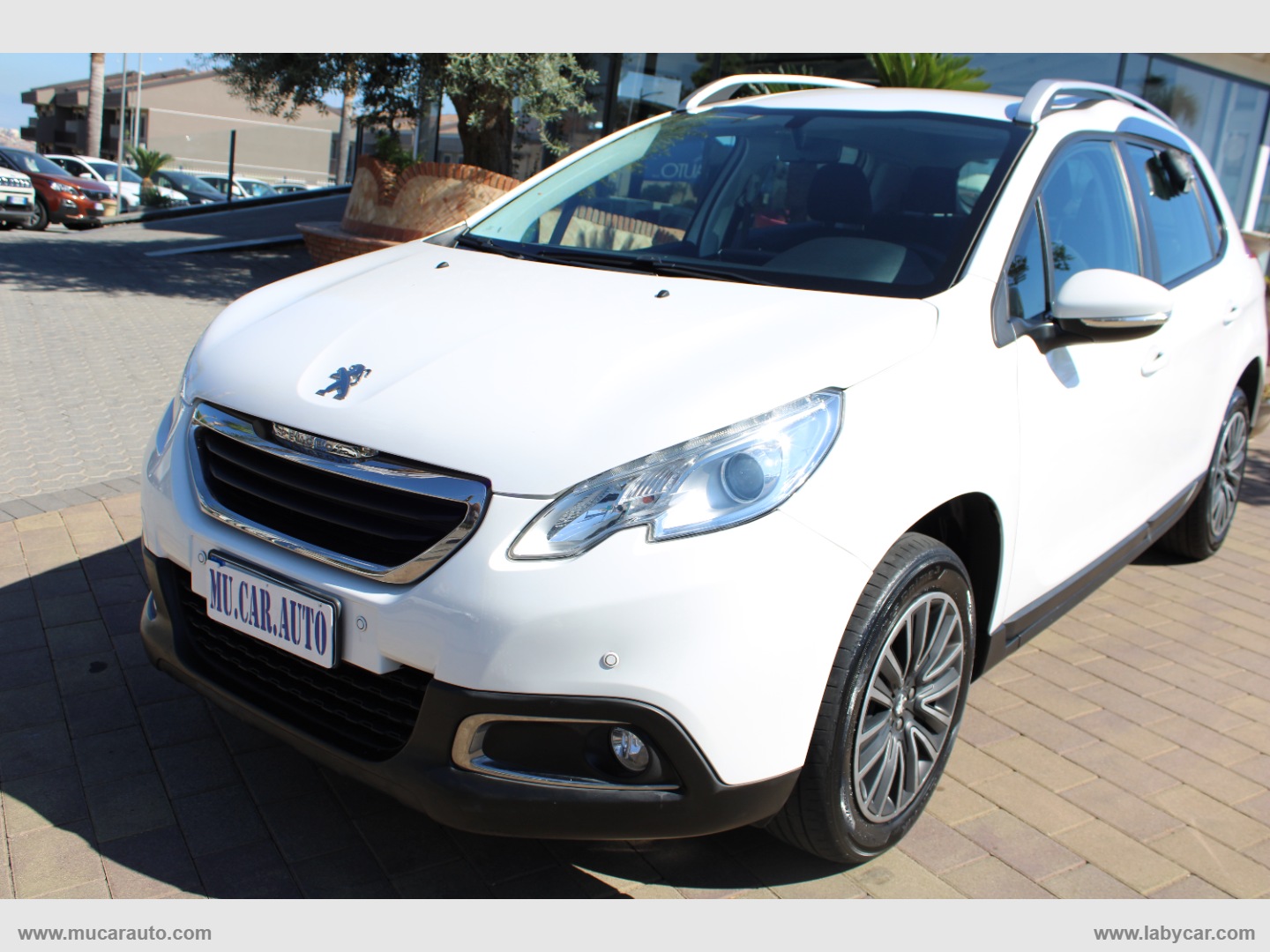 PEUGEOT 2008