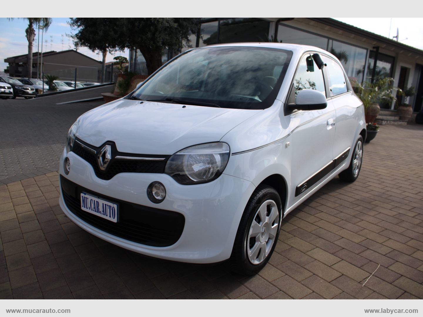 RENAULT Twingo