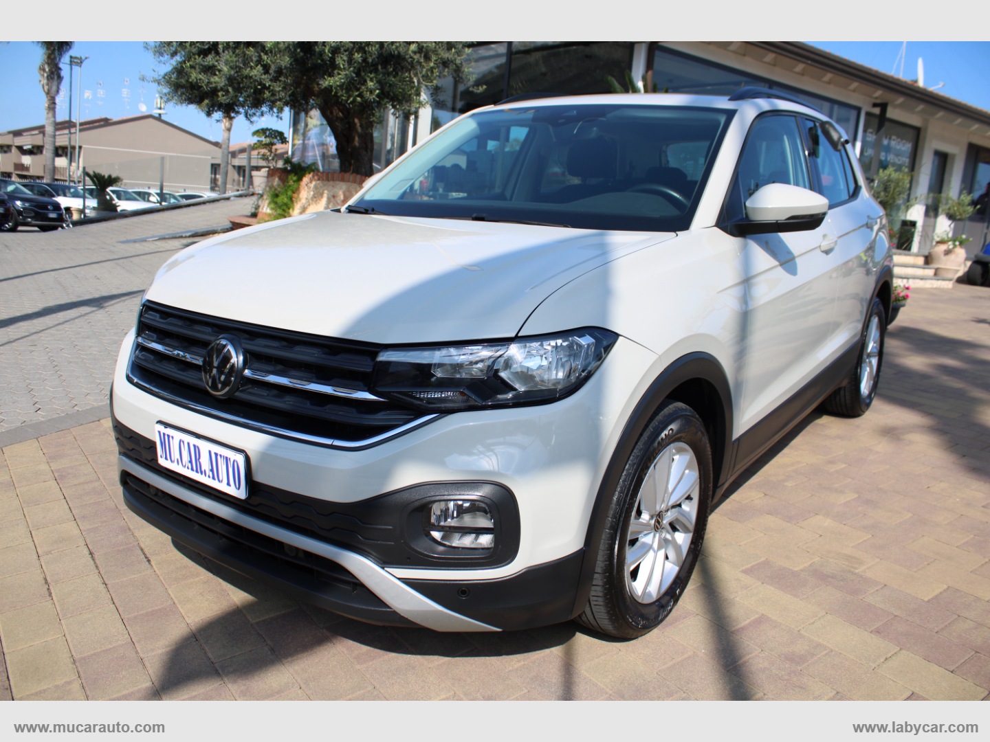 VOLKSWAGEN T-Cross
