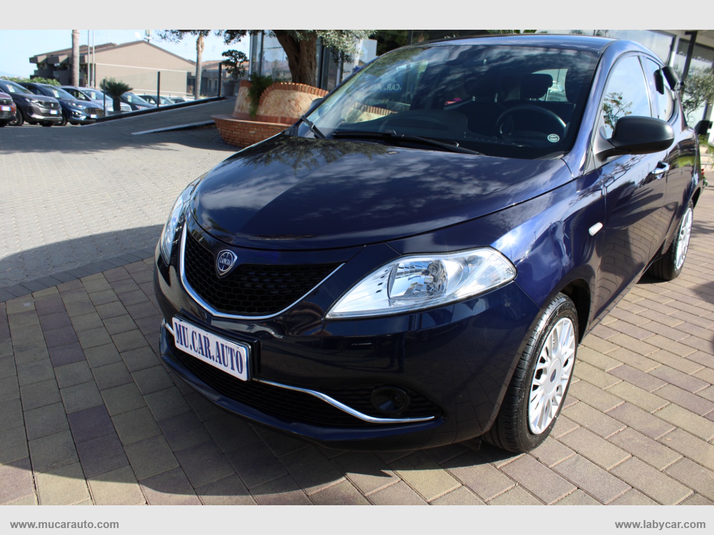 LANCIA Ypsilon