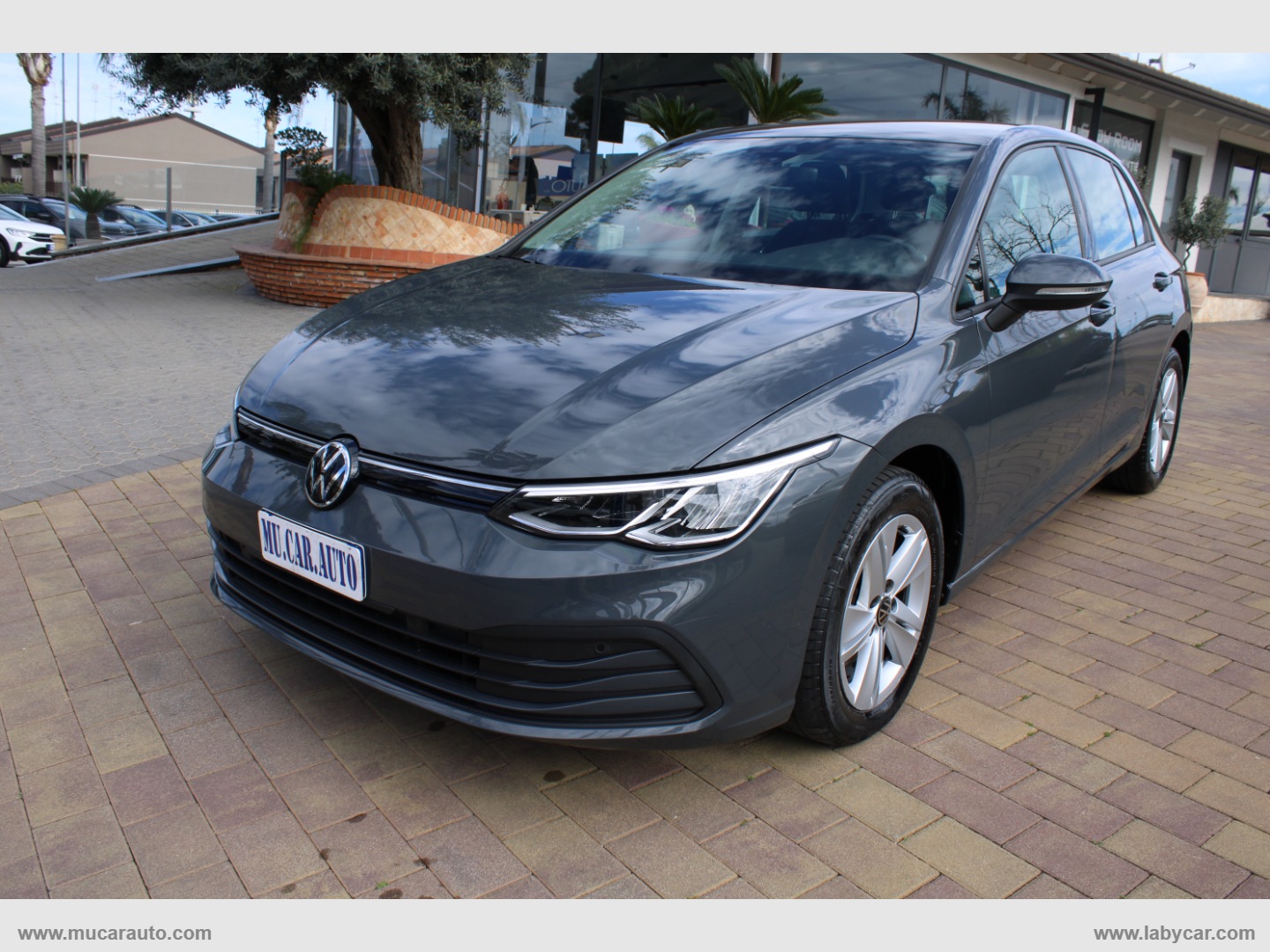 VOLKSWAGEN&nbsp;Golf