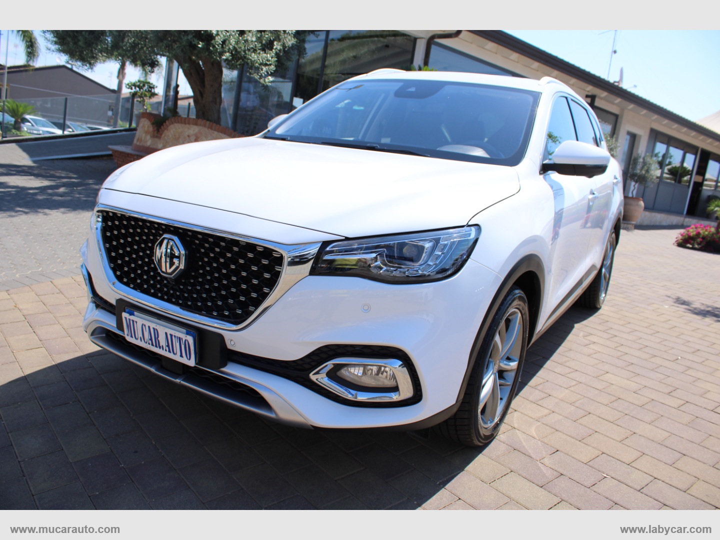 MG HS 1.5T-GDI AT Luxury                                                        