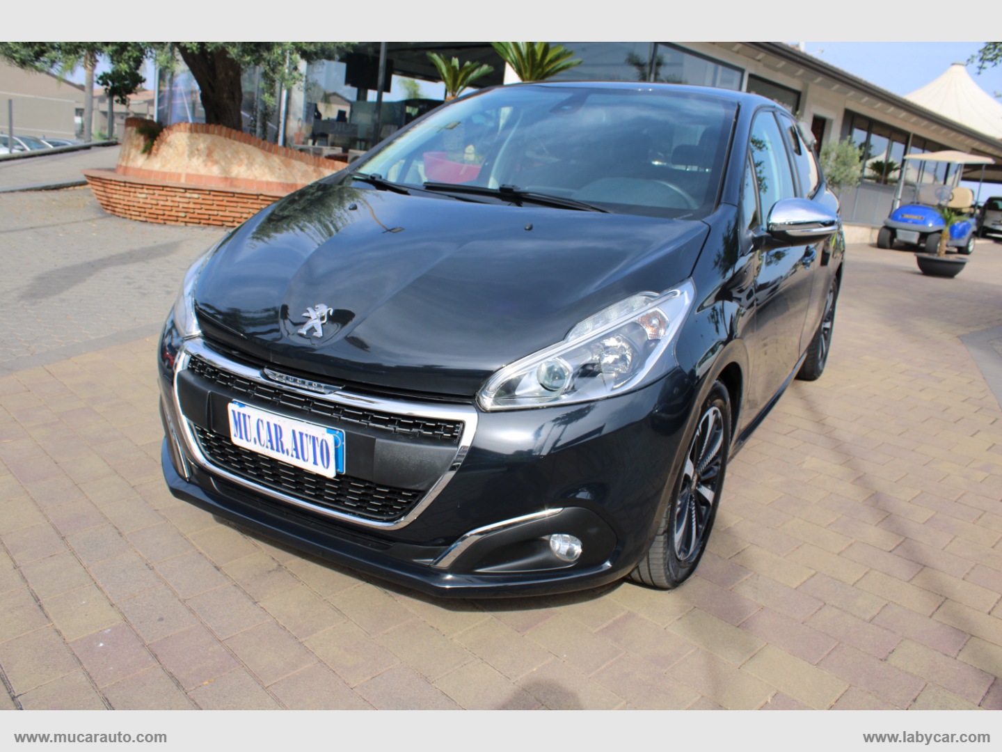 PEUGEOT 208 PureTech 82 S&S 5p. Signature                                                        
