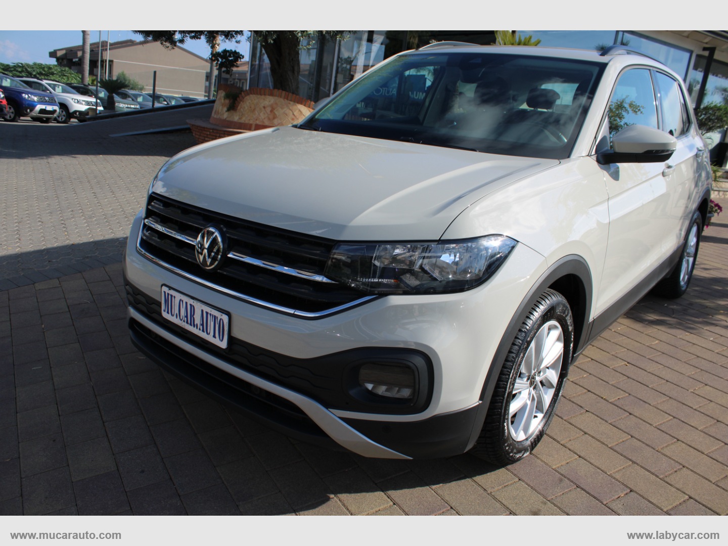 VOLKSWAGEN T-Cross