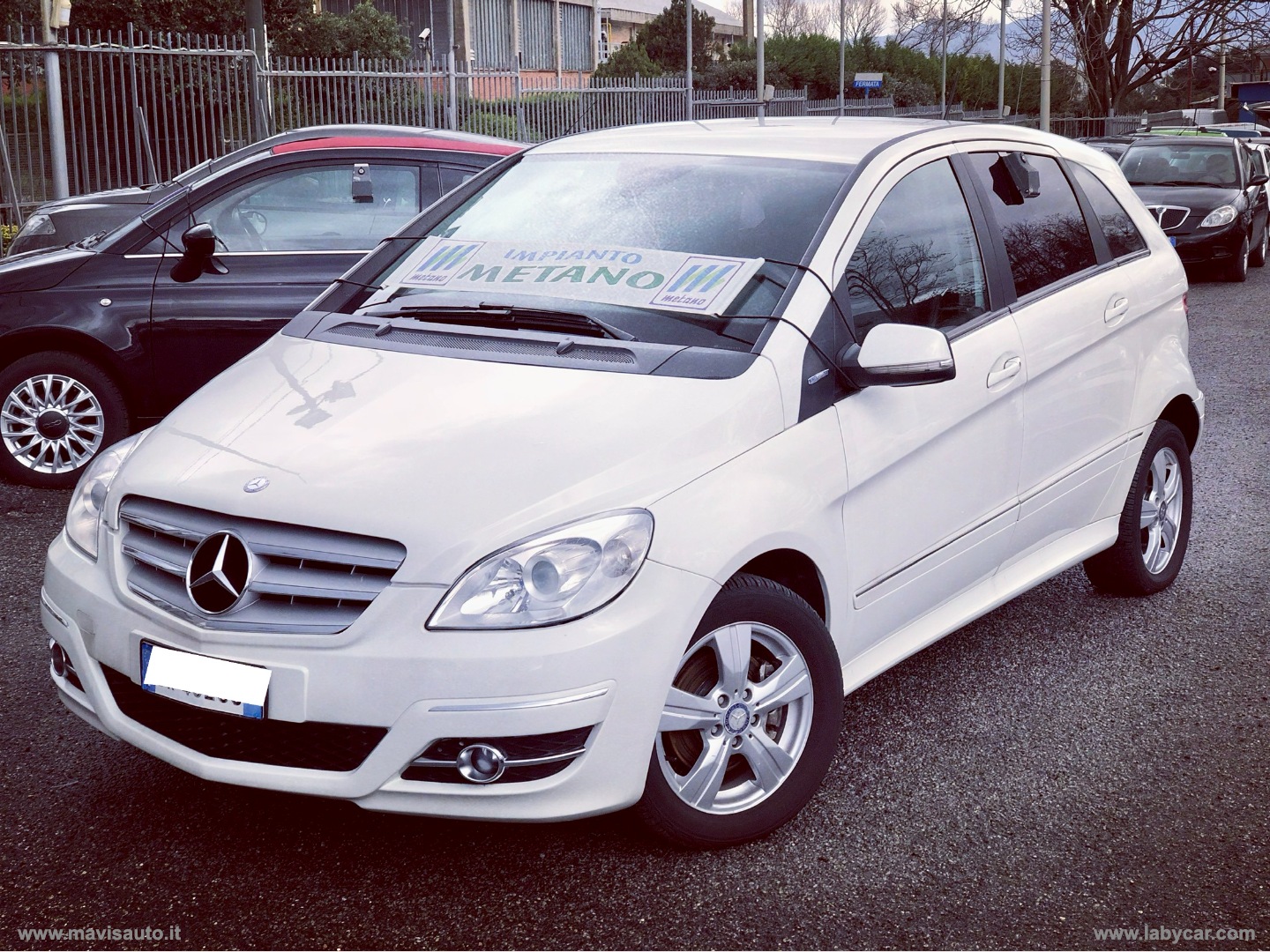 MERCEDES-BENZ B 180 NGT BlueEFFICIENCY Executive 