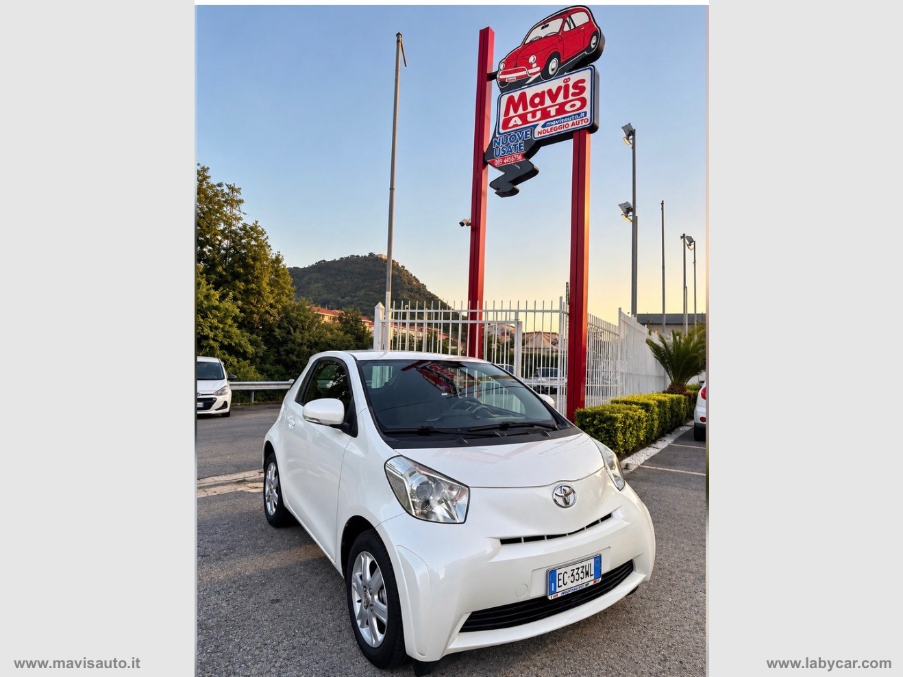 TOYOTA iQ