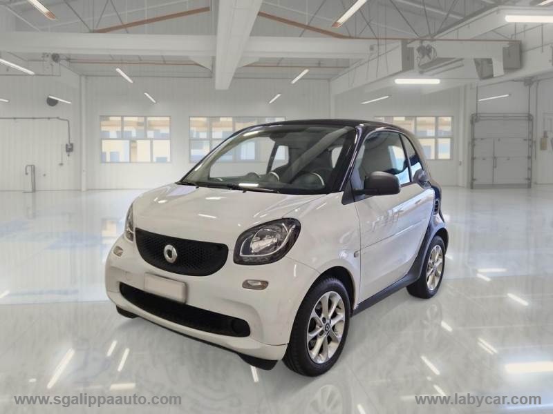fortwo 70 1.0 twinamic Youngster                                                        