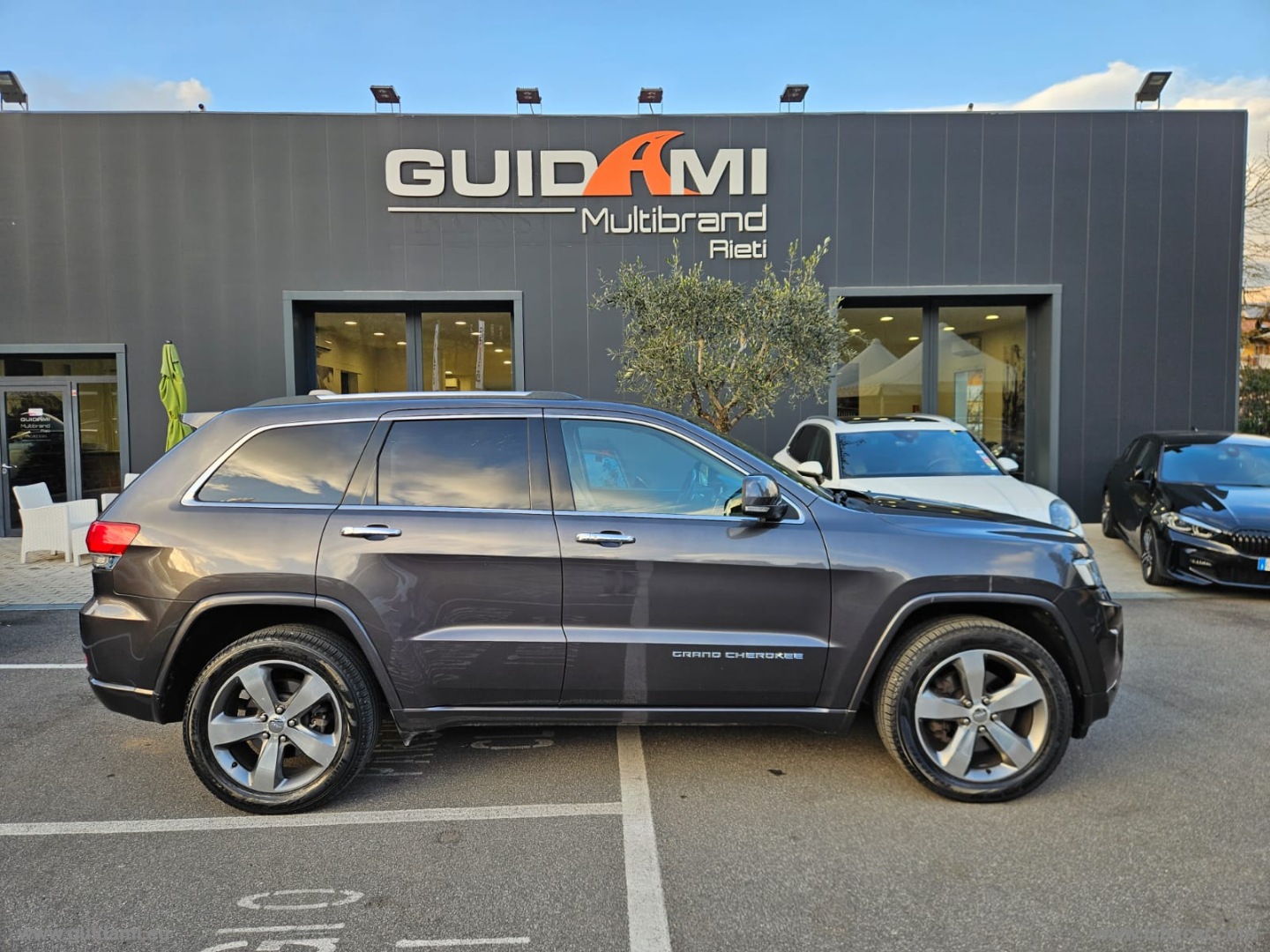Gr. Cherokee 3.0 V6 CRD 250 MJT II Overl                                                        