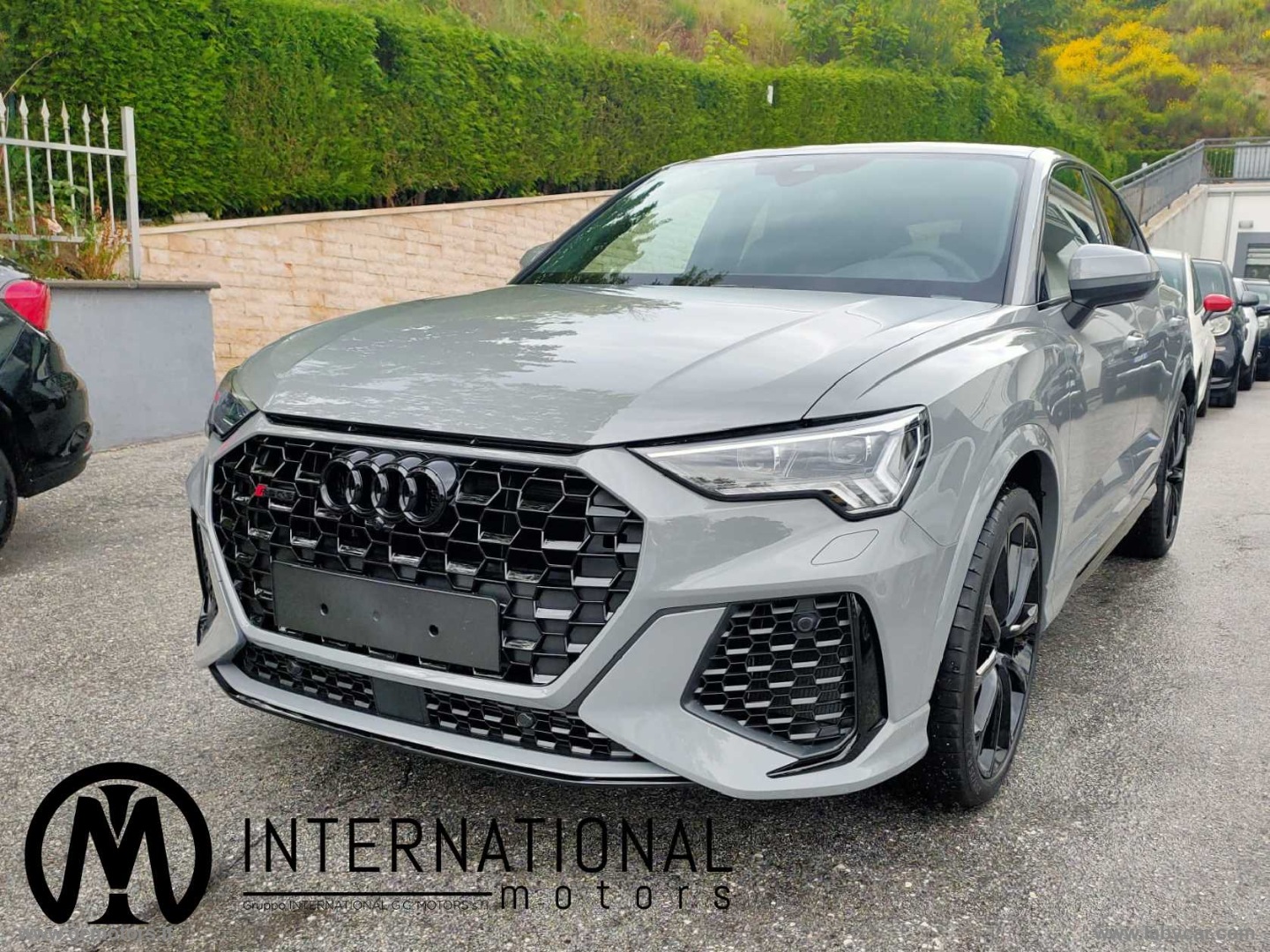 RS Q3 SPB quattro S tronic                                                        
