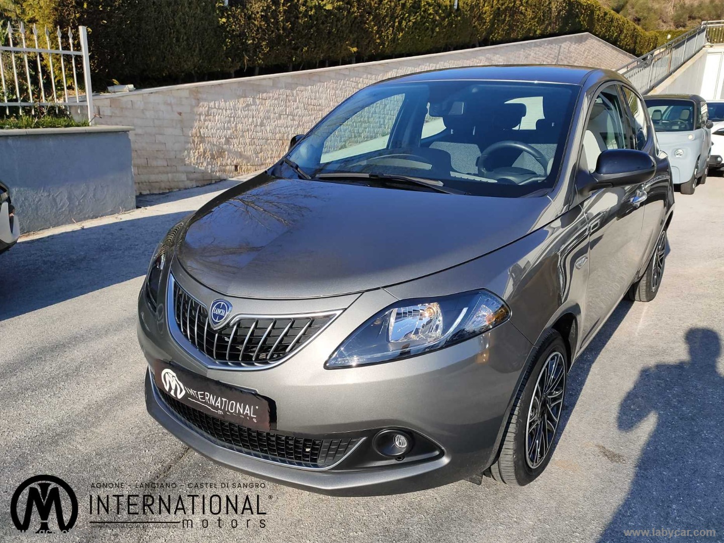 Ypsilon 1.0 FireFly 5p.S&S Hyb. Eco Gold                                                        
