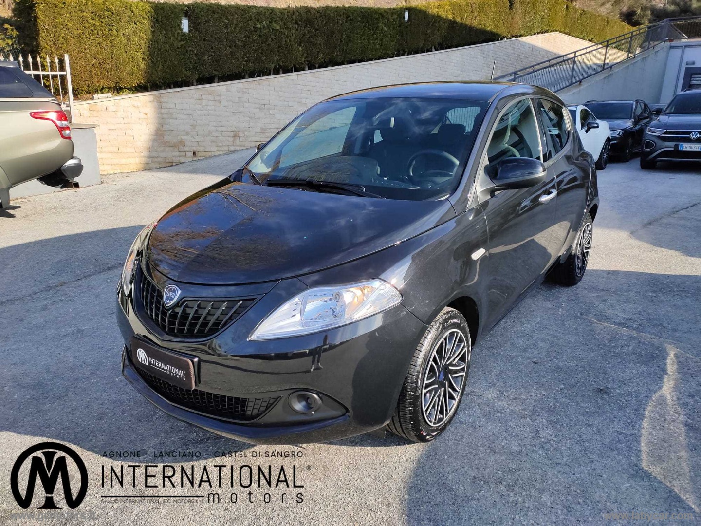 Ypsilon 1.0 FireFly 5p.S&S Hyb. Eco Gold                                                        