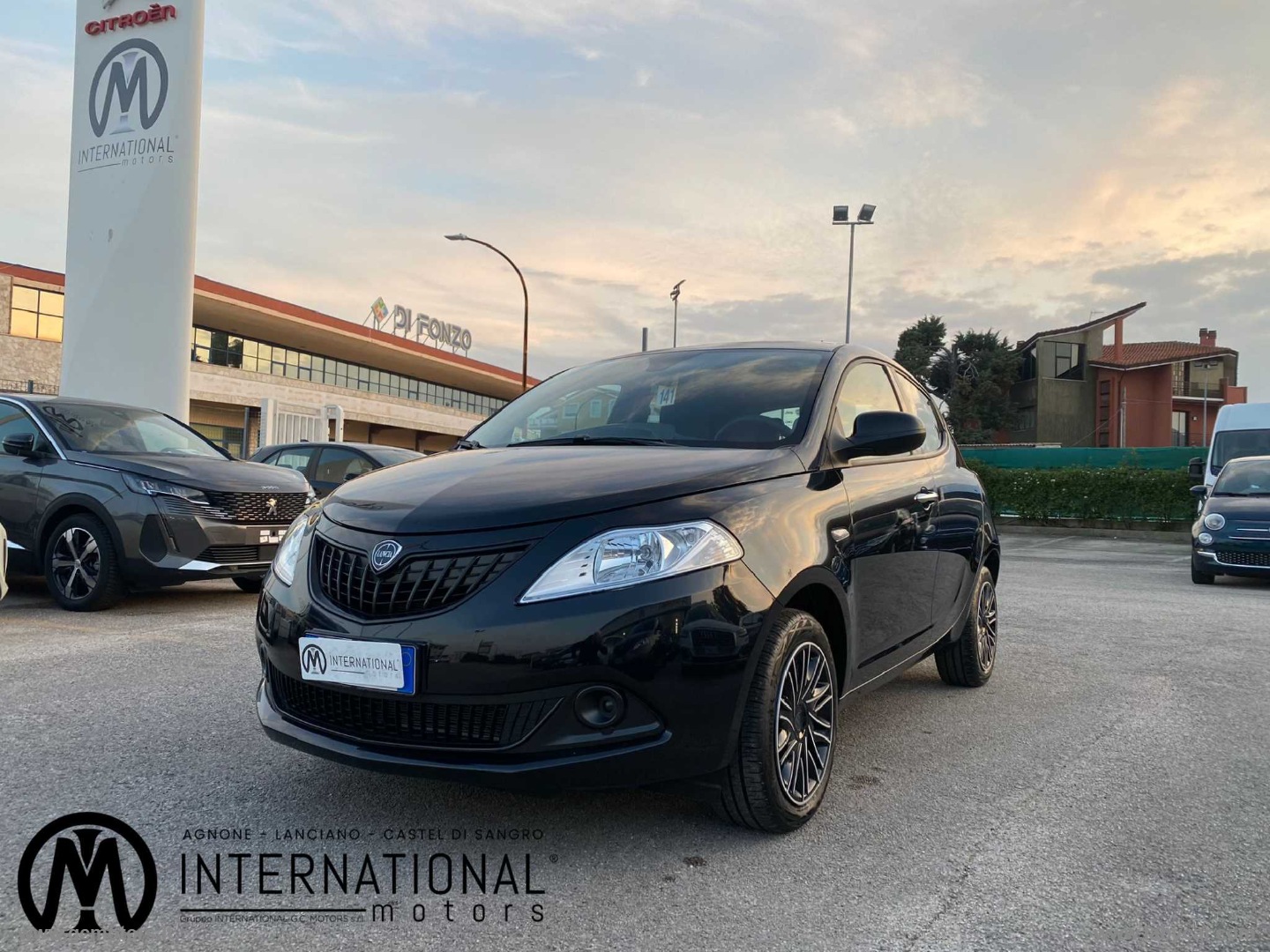 Ypsilon 1.0 FireFly 5p.S&S Hyb. Eco Gold                                                        