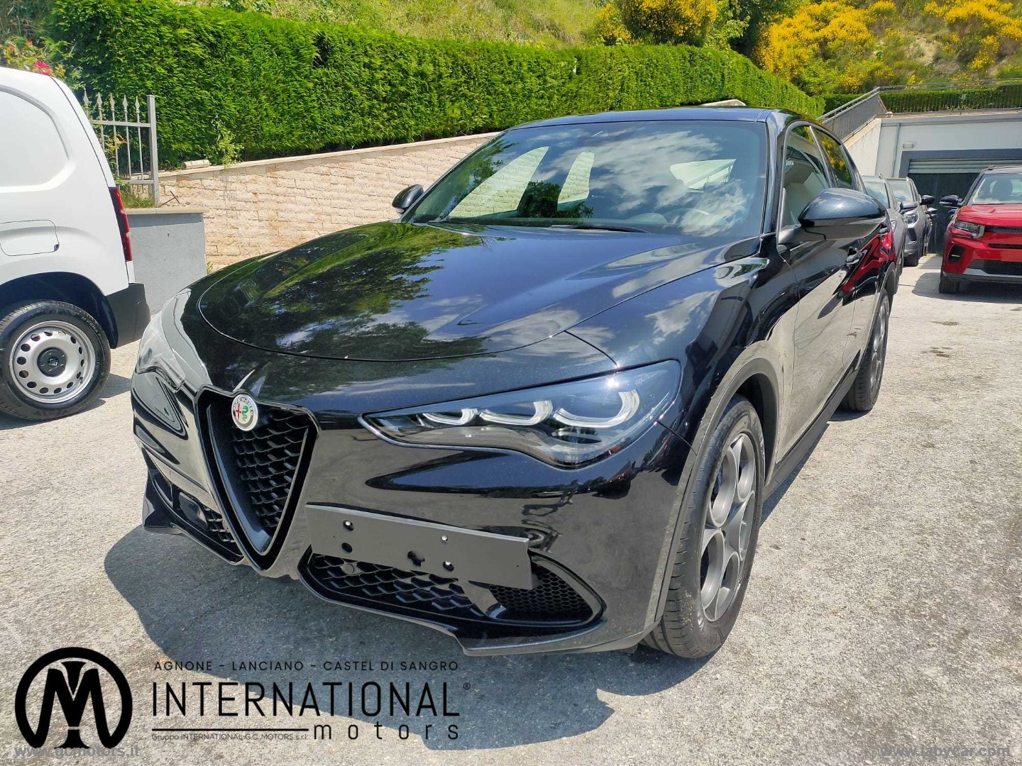 Alfa Romeo Stelvio Stelvio 2.2 T.d. 160CV AT8 RWD Sprint - Immagine 1