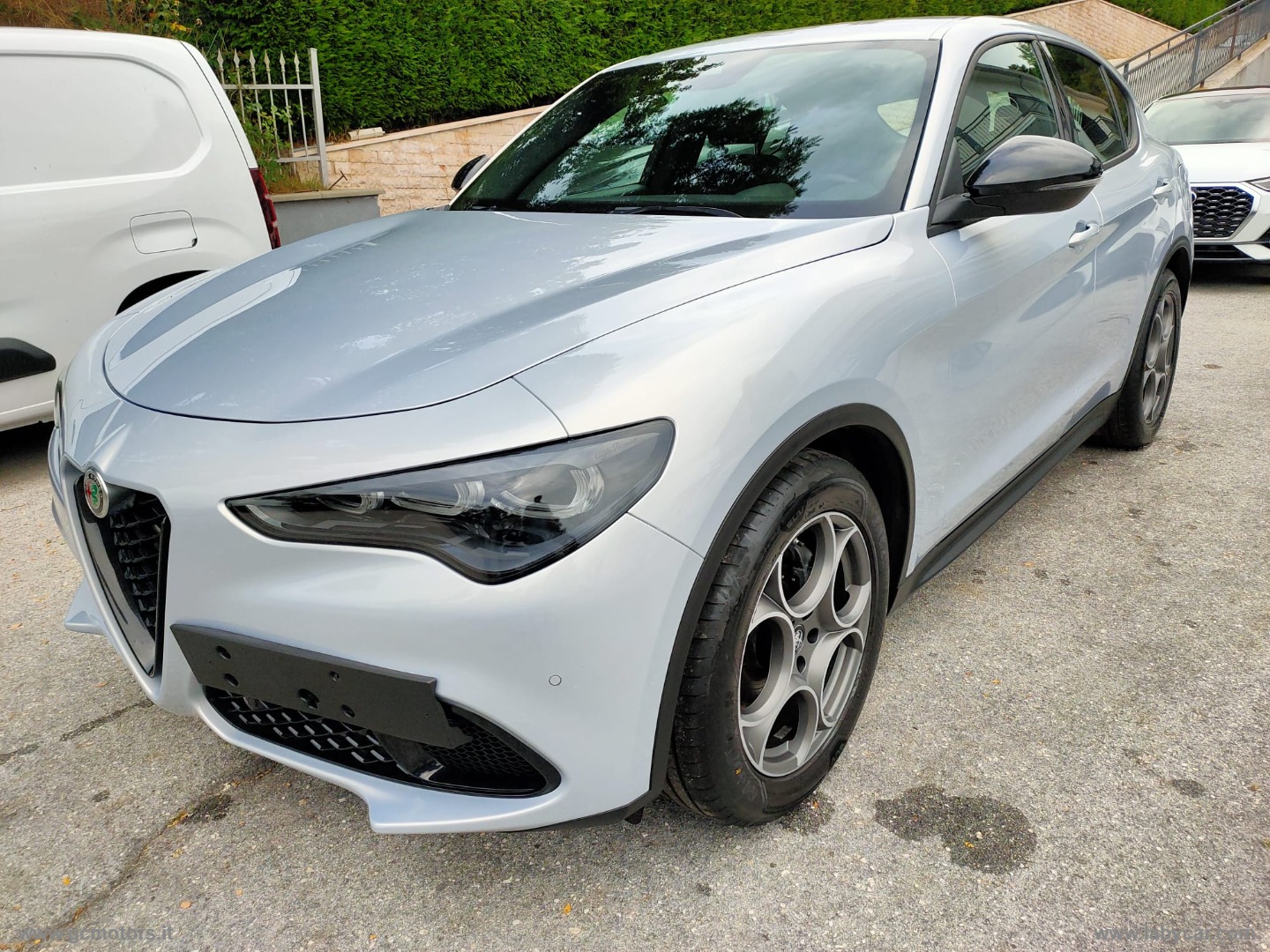 Alfa Romeo Stelvio Stelvio 2.2 T.d. 160CV AT8 RWD Sprint - Immagine 1