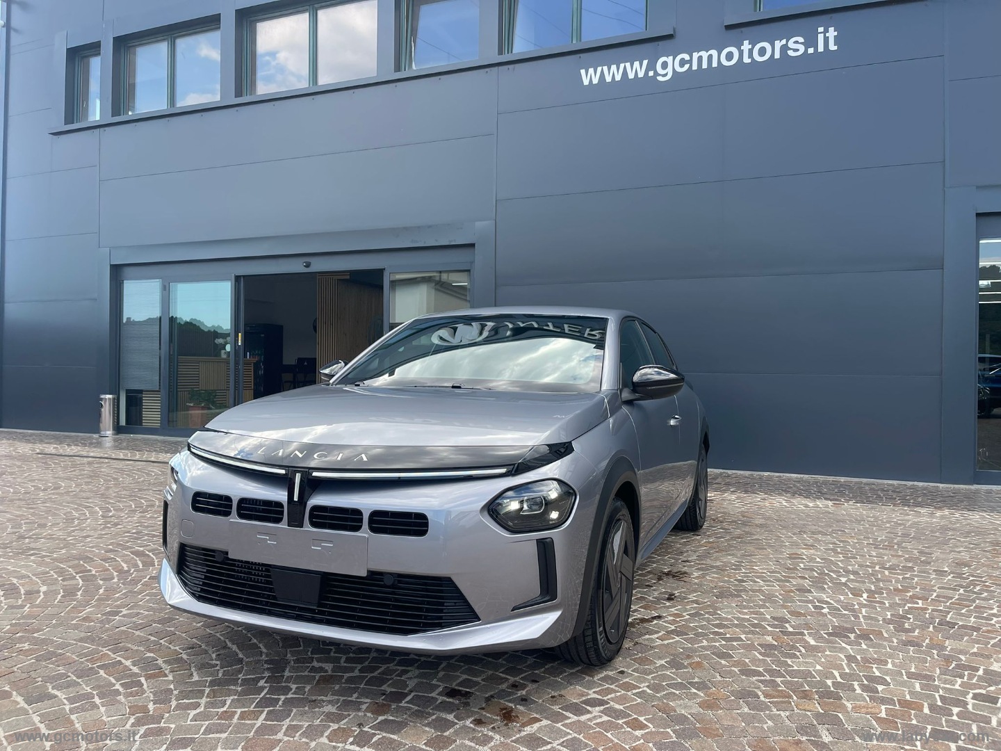 Lancia Ypsilon Ypsilon Hybrid e-DCT