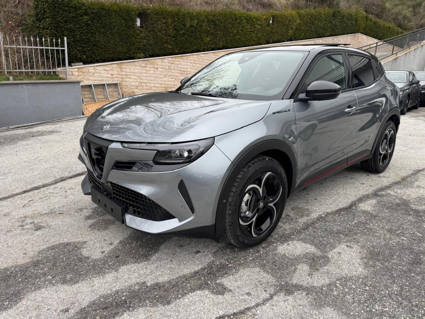 Junior 1.2 145 CV Hybrid eDCT6 Speciale                                                        