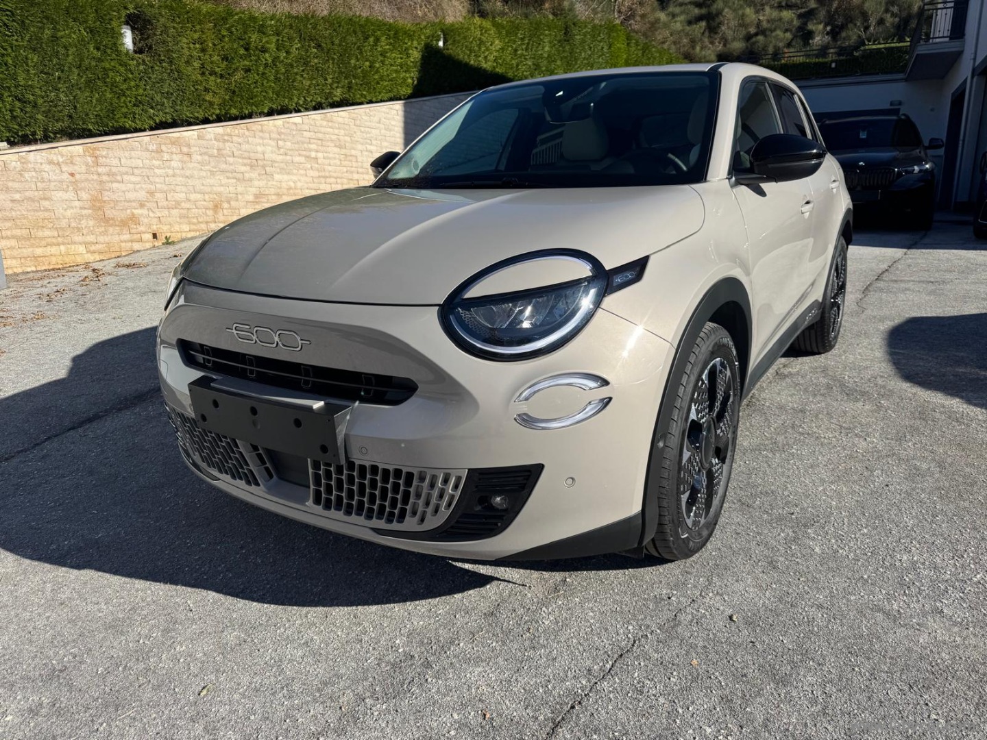Fiat 600 Hybrid MHEV La Prima - Immagine 1